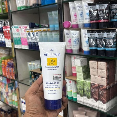 AR Vitamin E Rejuvenating WHIP Facial Wash 190ML